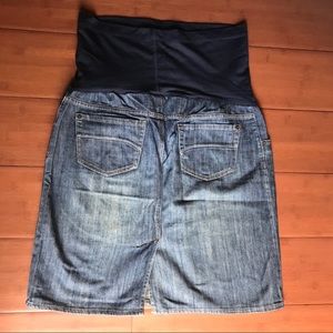 Liz Lange for Target Skirts - Liz Lange Classic Denim Skirt Maternity Bellyband Liz Lange for Target Skirts - Liz Lange Classic Denim Skirt Maternity Bellyband